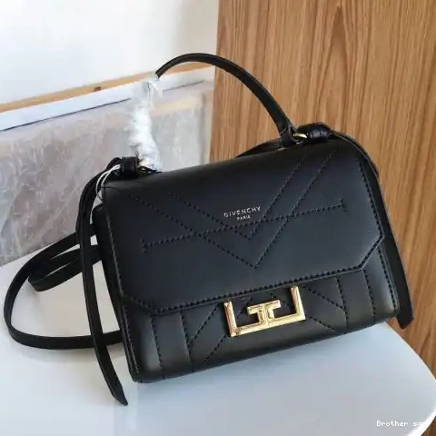 1910GIV0005 Givenchy Bags 0715